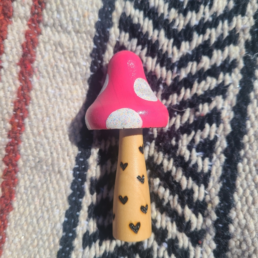 Pinky love
